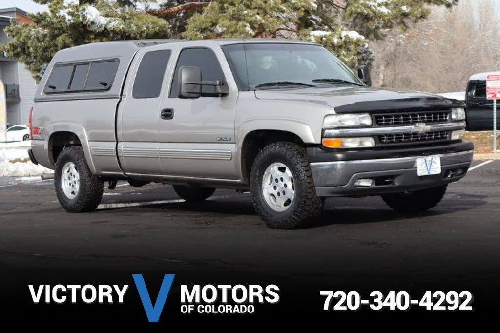 2000 Chevrolet Silverado 1500 LS Extended Cab 4WD