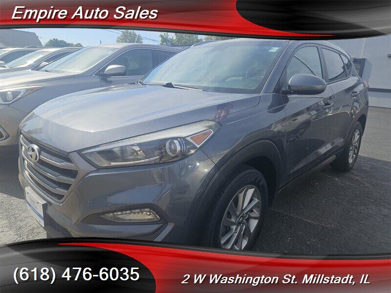 2016 Hyundai Tucson 2.0L SE AWD with Beige Seats