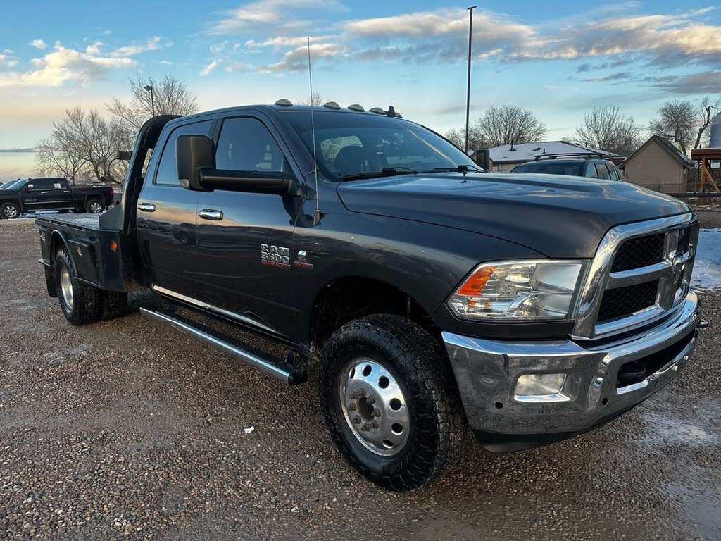 2018 RAM 3500 SLT Crew Cab LB DRW 4WD