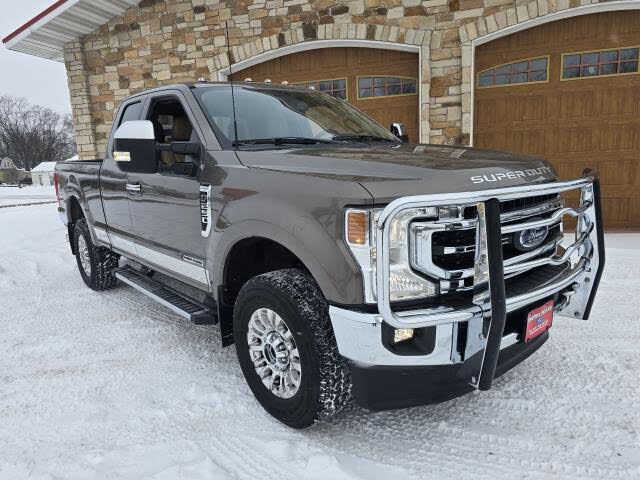 2022 Ford F-250 Super Duty Lariat SuperCab 4WD