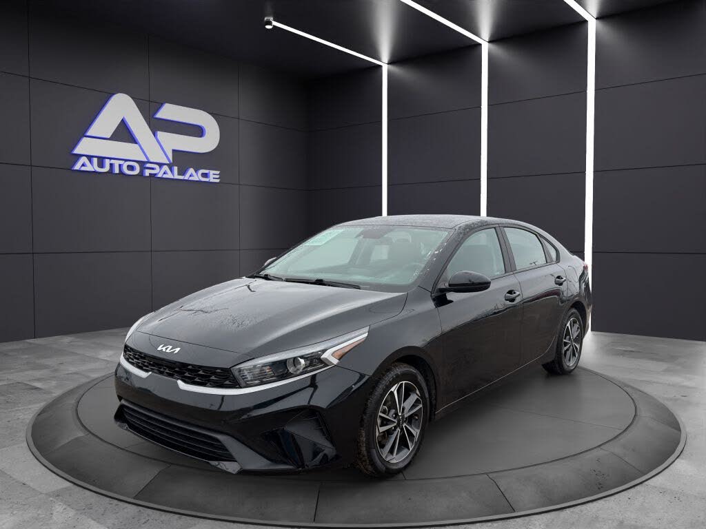 2023 Kia Forte LX FWD