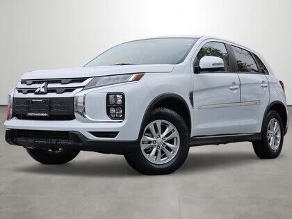 2023 Mitsubishi RVR SE AWC