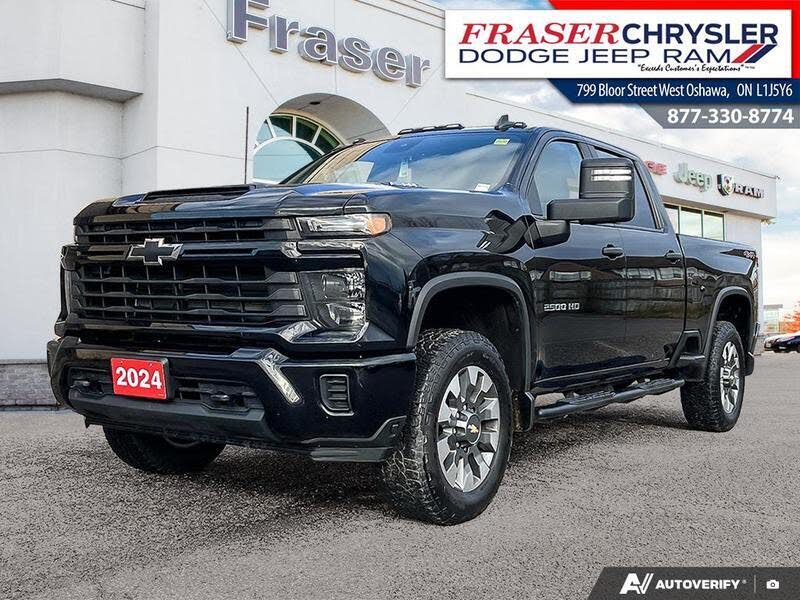 2024 Chevrolet Silverado 2500HD Custom Crew Cab 4WD