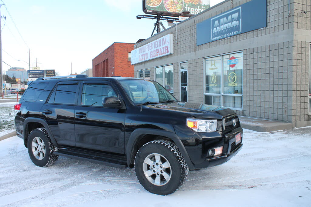 Toyota 4Runner SR5 4WD 2012