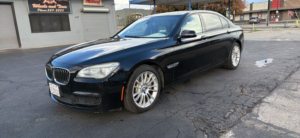 2014 BMW 7 Series 750Li RWD