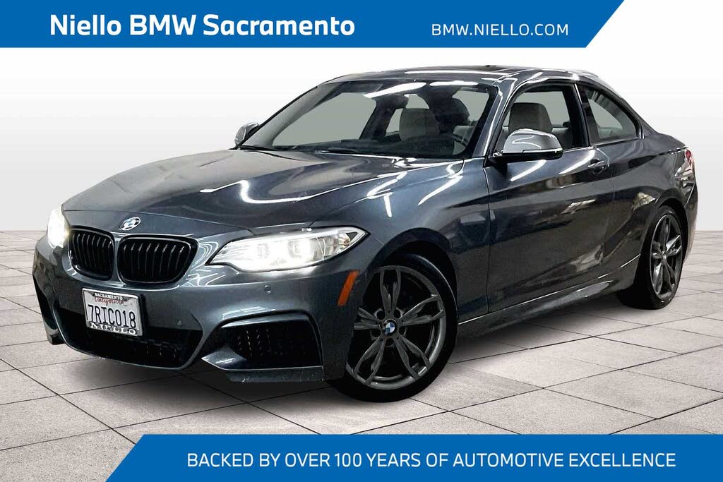 2016 BMW 2 Series M235i Coupe RWD