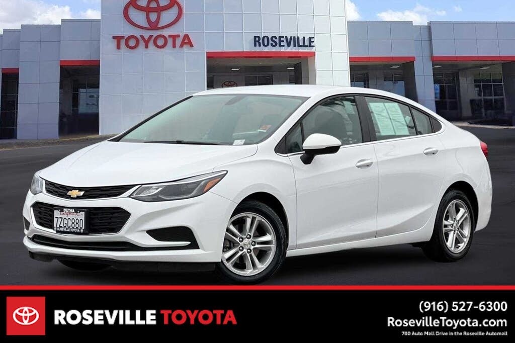 2017 Chevrolet Cruze LT Diesel Sedan FWD