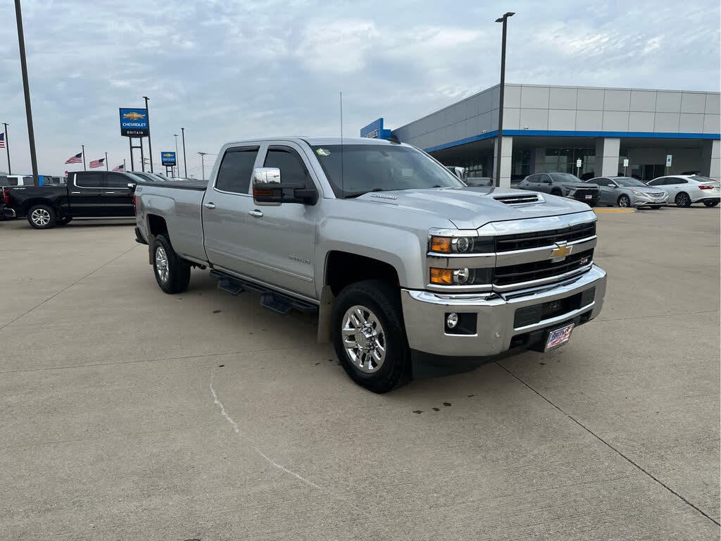 2018 Chevrolet Silverado 3500HD LTZ Crew Cab 4WD