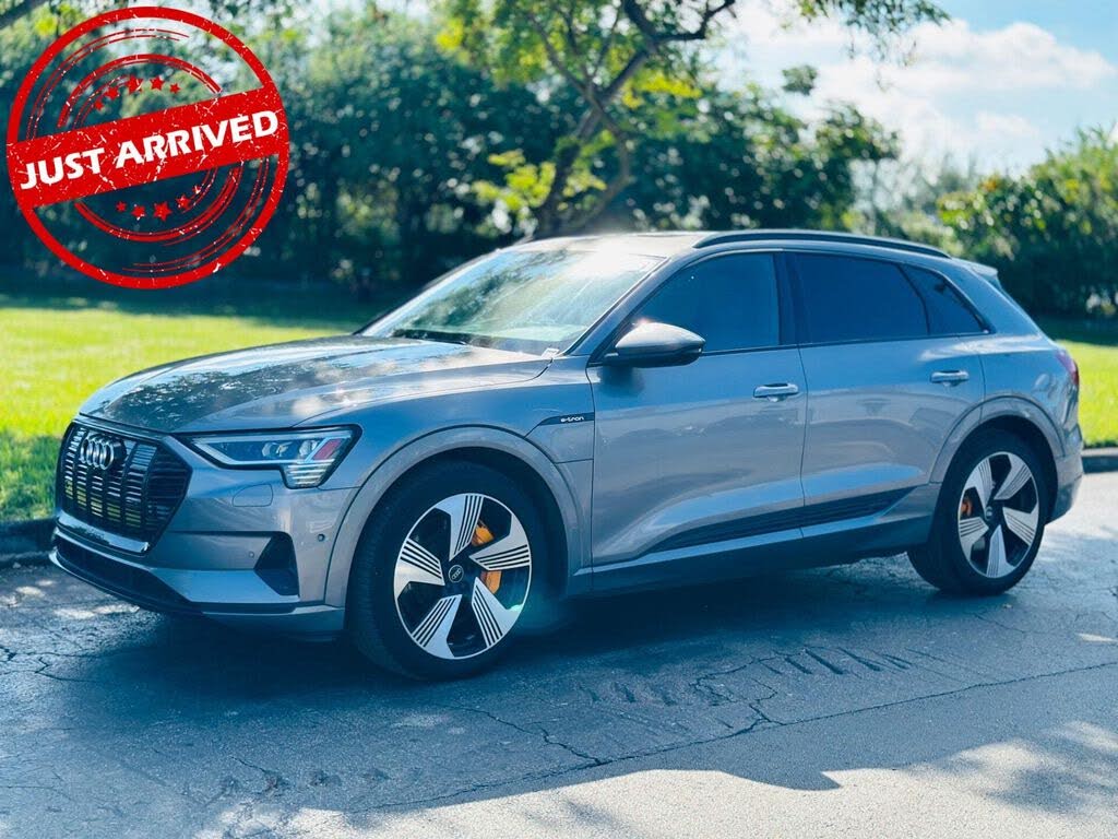2022 Audi e-tron Premium Plus quattro AWD