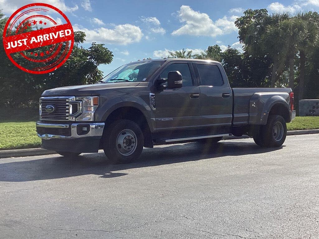 2022 Ford F-350 Super Duty XLT Crew Cab LB DRW 4WD