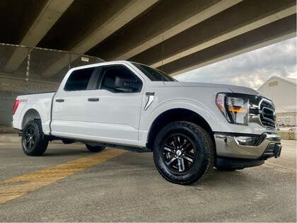 2023 Ford F-150 Lariat SuperCrew 4WD
