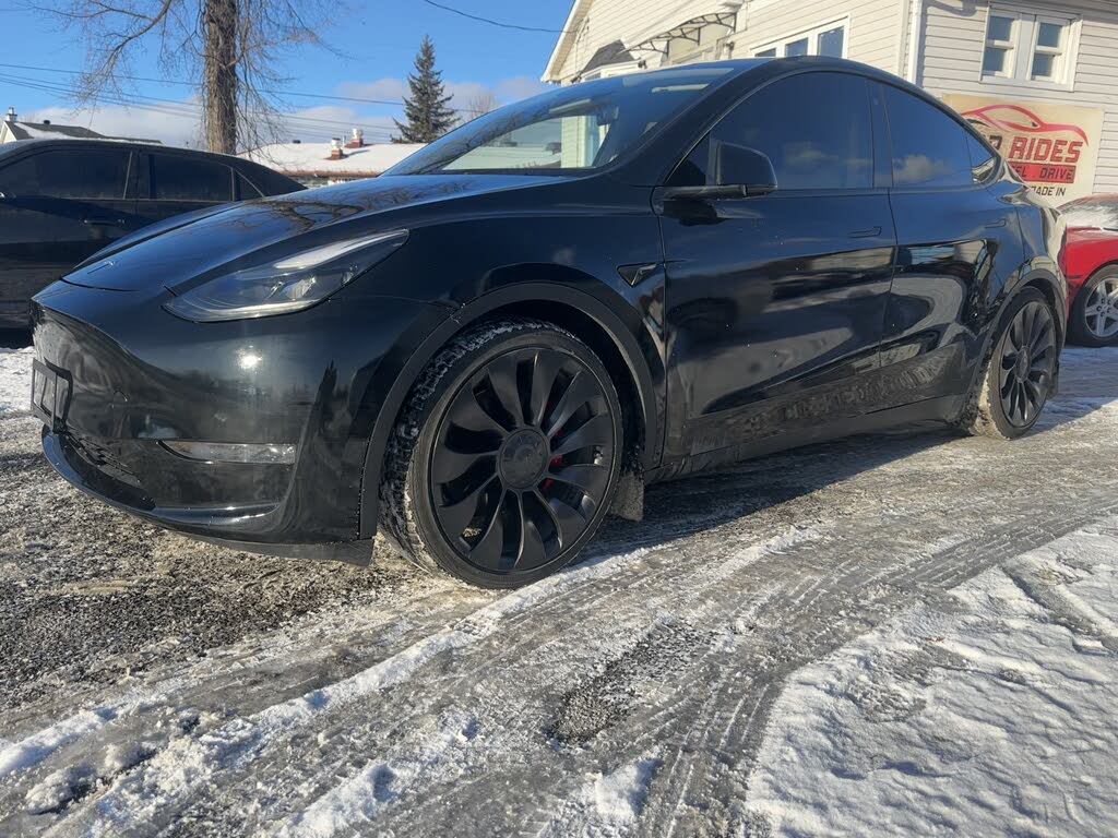 2023 Tesla Model Y Performance AWD