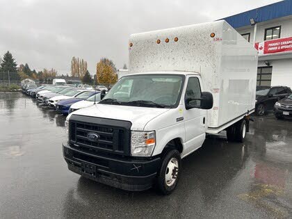 2024 Ford E-Series Chassis E-450 SD Cutaway 176 DRW RWD