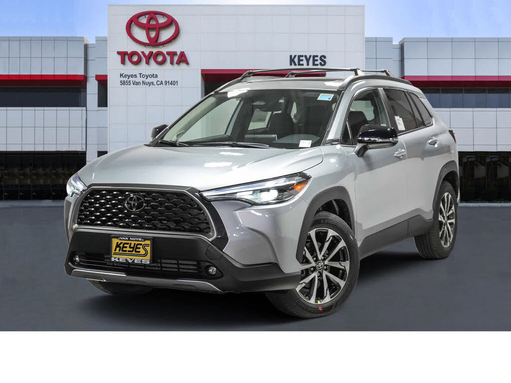 2025 Toyota Corolla Cross XLE FWD