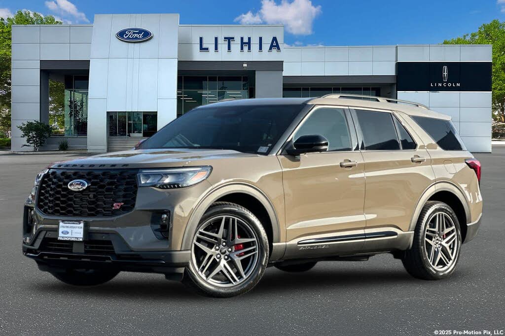 2026 Ford Explorer ST AWD