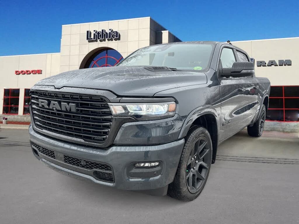 2026 RAM 1500 Laramie Crew Cab 4WD