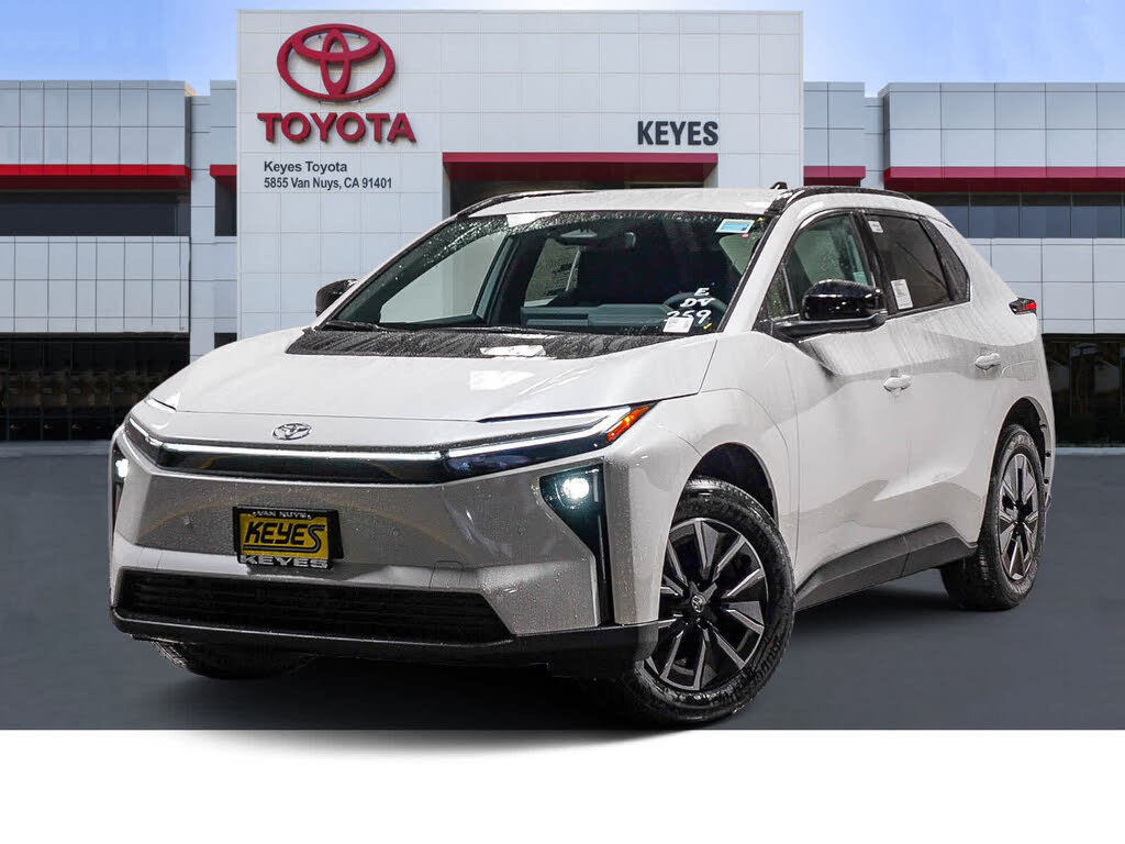 2026 Toyota bZ XLE Plus FWD