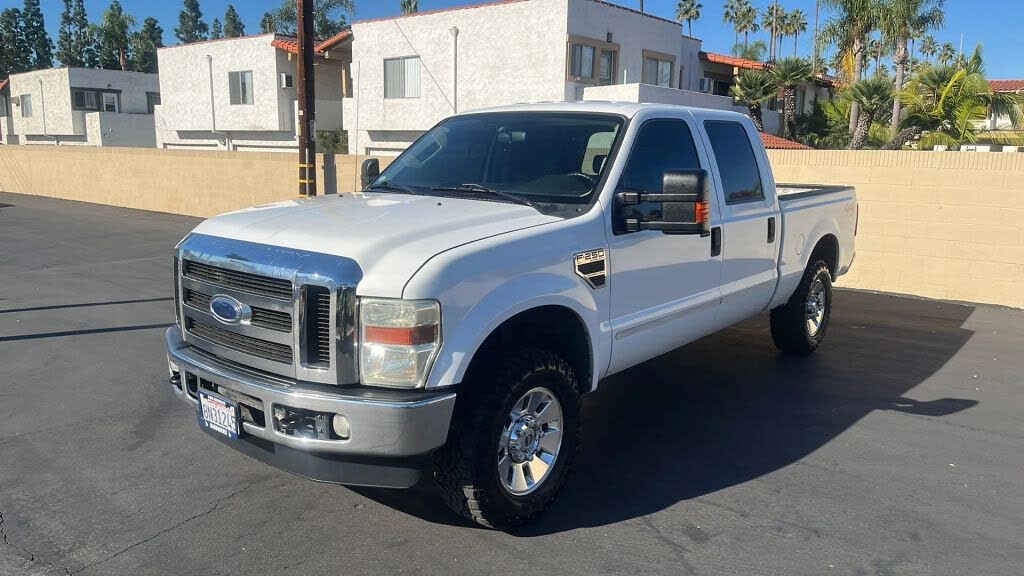 2008 Ford F-250 Super Duty XLT Crew Cab 4WD