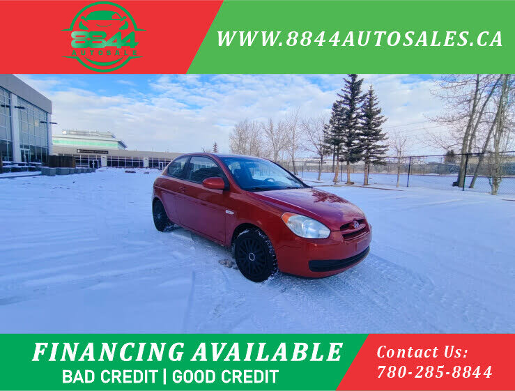 2008 Hyundai Accent SE 2-Door Hatchback FWD