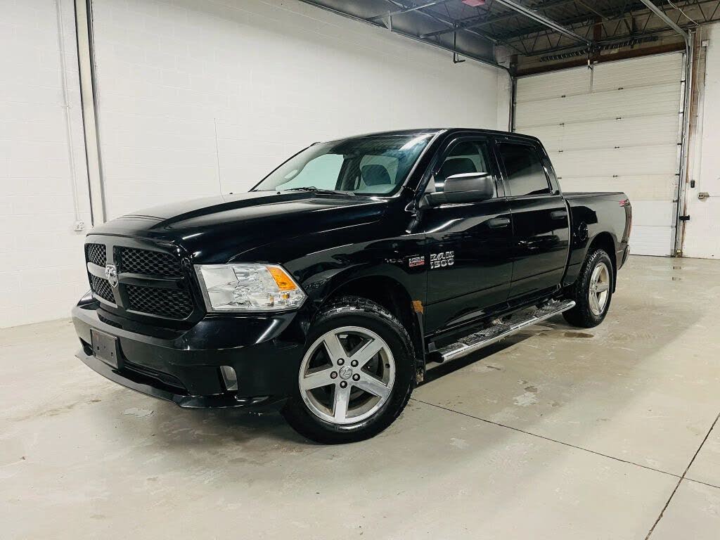 2013 RAM 1500 Express Crew Cab 4WD