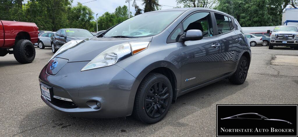 2015 Nissan LEAF S
