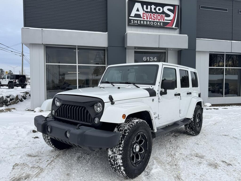 2017 Jeep Wrangler Unlimited Sahara 4WD