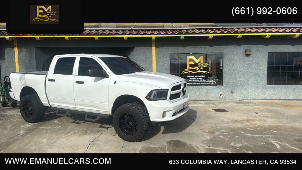 2017 RAM 1500 Express Crew Cab RWD