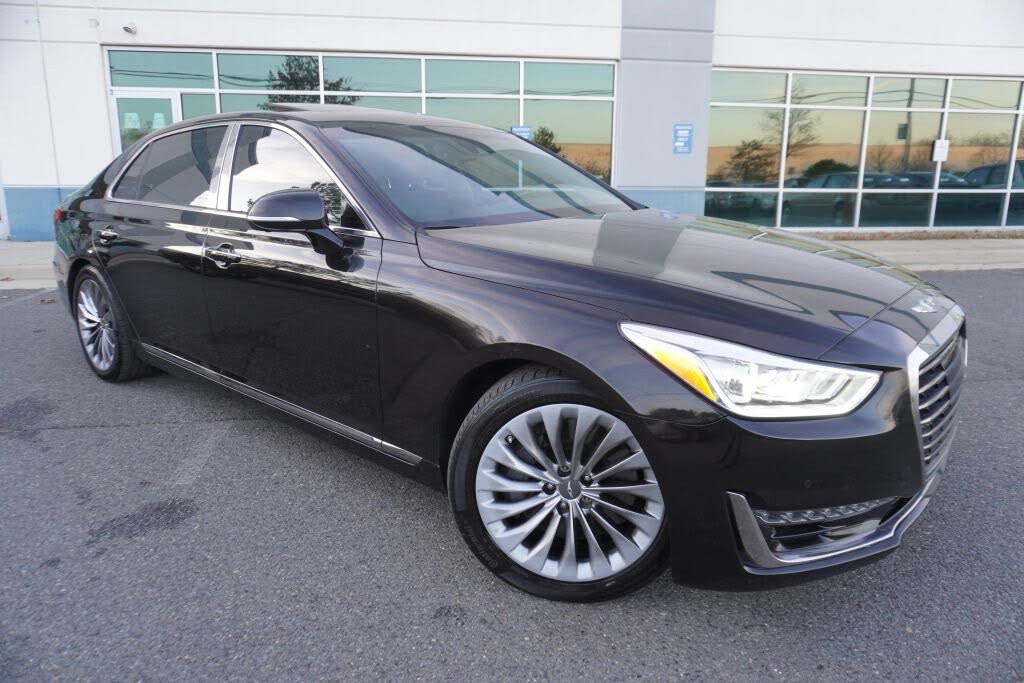 2018 Genesis G90 Premium
