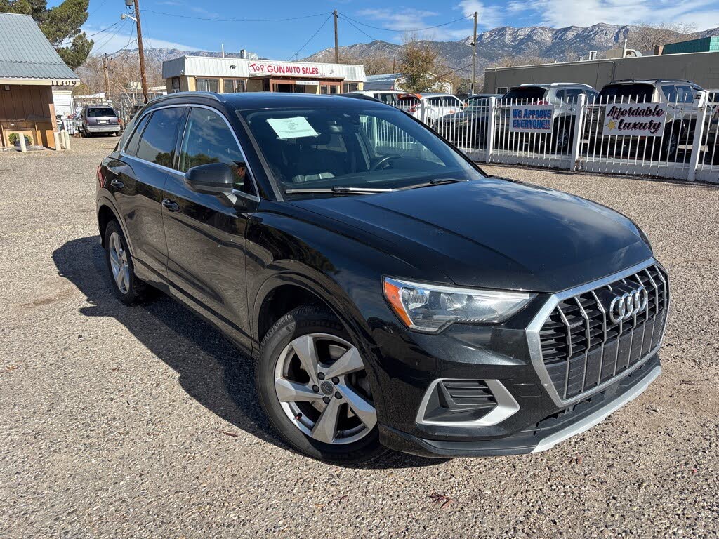 2020 Audi Q3 quattro Premium 45 TFSI