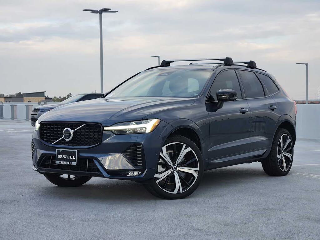 2022 Volvo XC60 B6 R-Design AWD