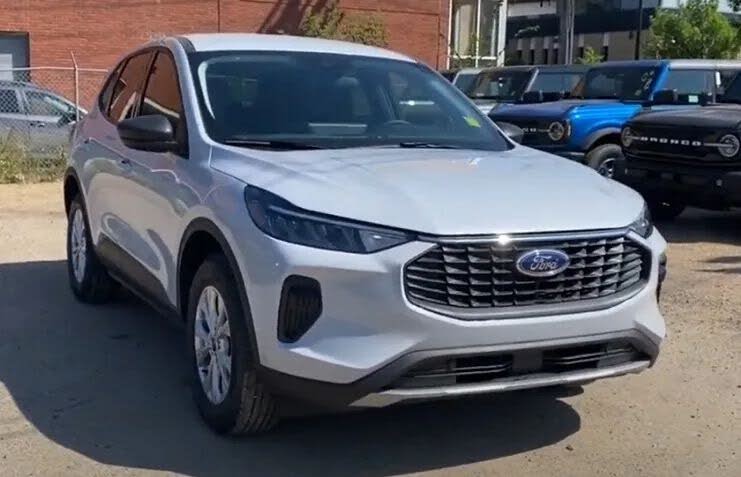 2025 Ford Escape ST-Line Select AWD