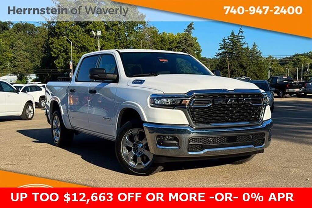 2025 RAM 1500 Big Horn Crew Cab 4WD