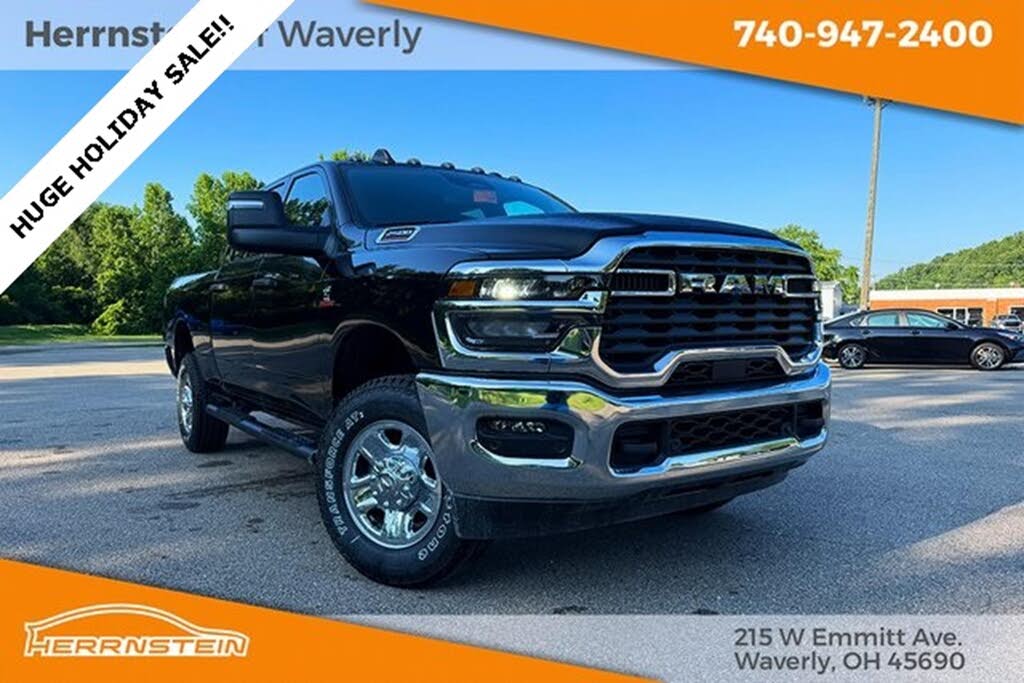 2025 RAM 2500 Tradesman Crew Cab 4WD
