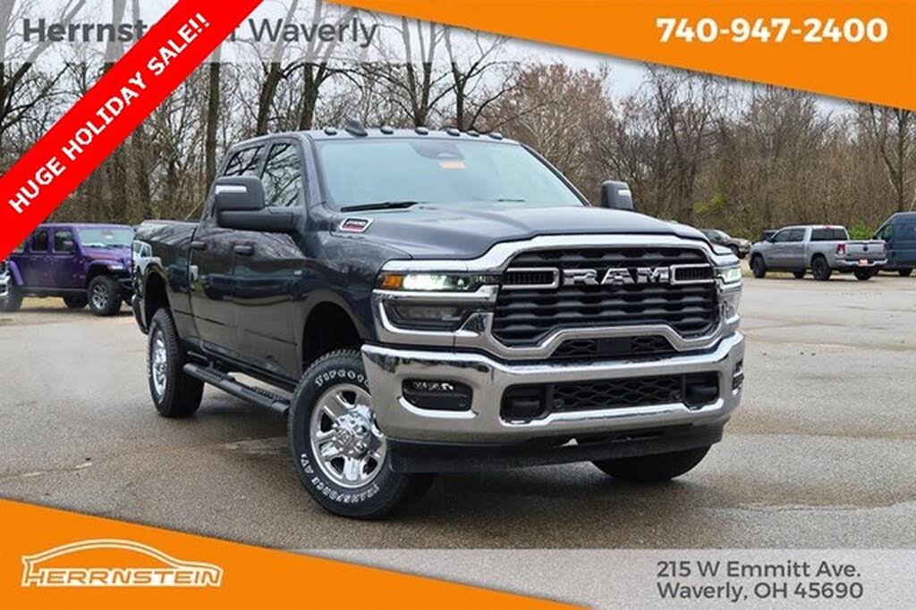 2026 RAM 2500 Tradesman Crew Cab 4WD
