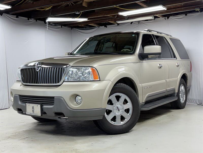2004 Lincoln Navigator Luxury 4WD