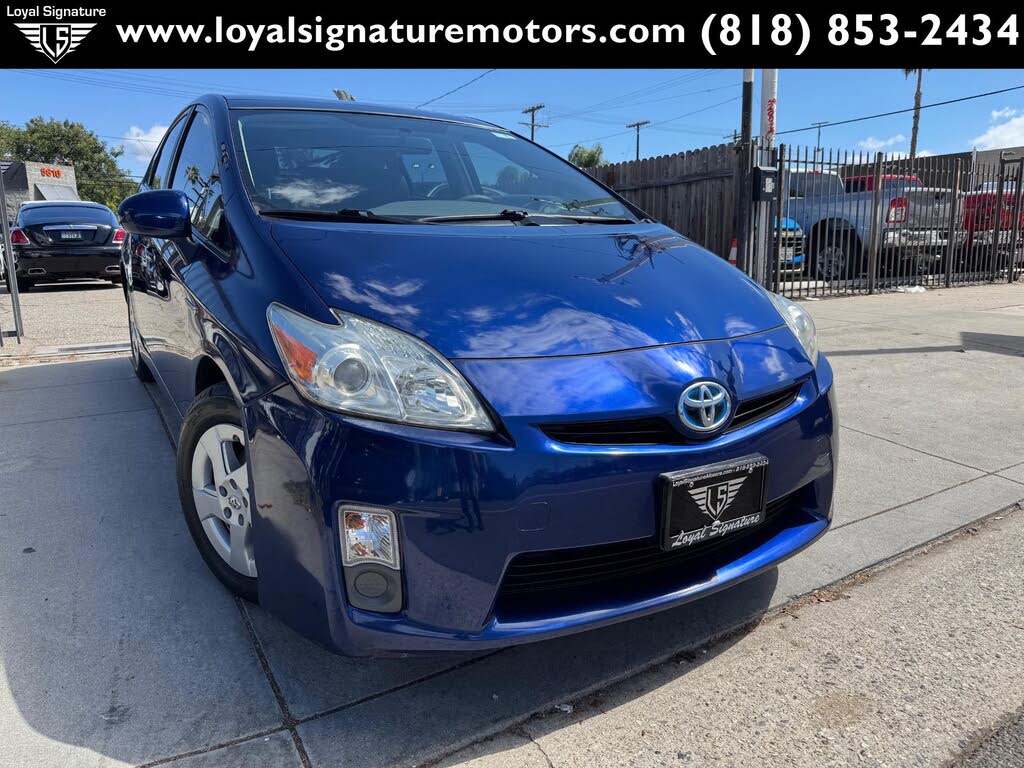 2010 Toyota Prius Three