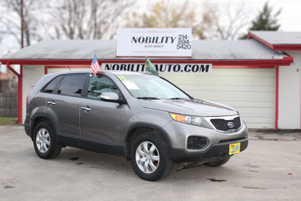2011 Kia Sorento LX