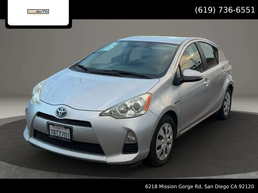2013 Toyota Prius c Two