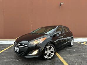 Hyundai Elantra GT SE FWD