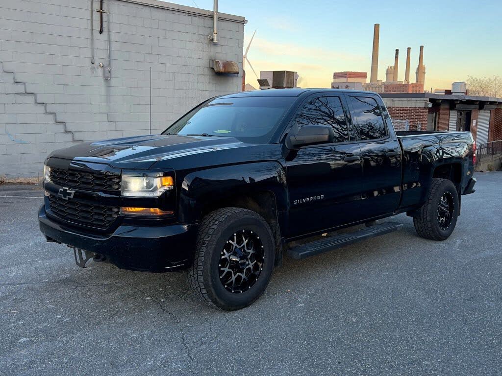 2016 Chevrolet Silverado 1500 Custom Double Cab 4WD