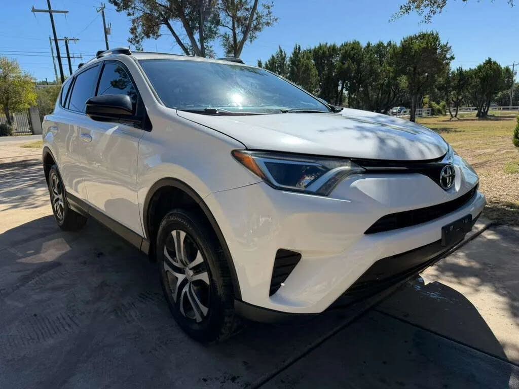 2016 Toyota RAV4 LE