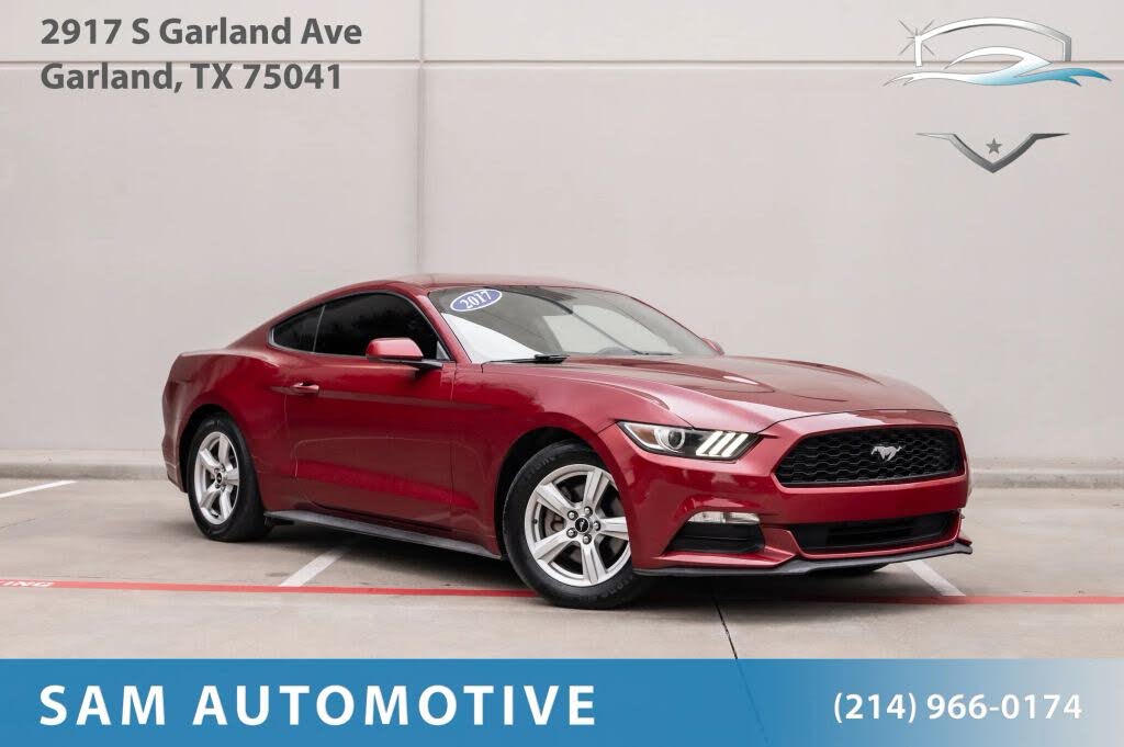 2017 Ford Mustang V6 Coupe RWD