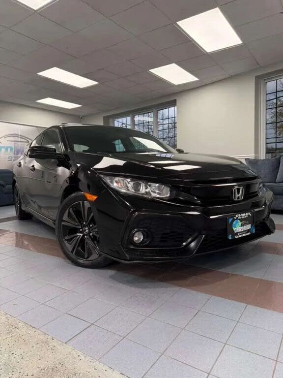 2017 Honda Civic Hatchback EX
