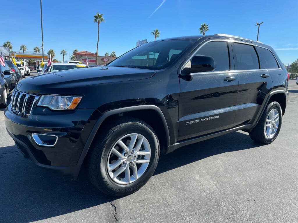 2017 Jeep Grand Cherokee Laredo