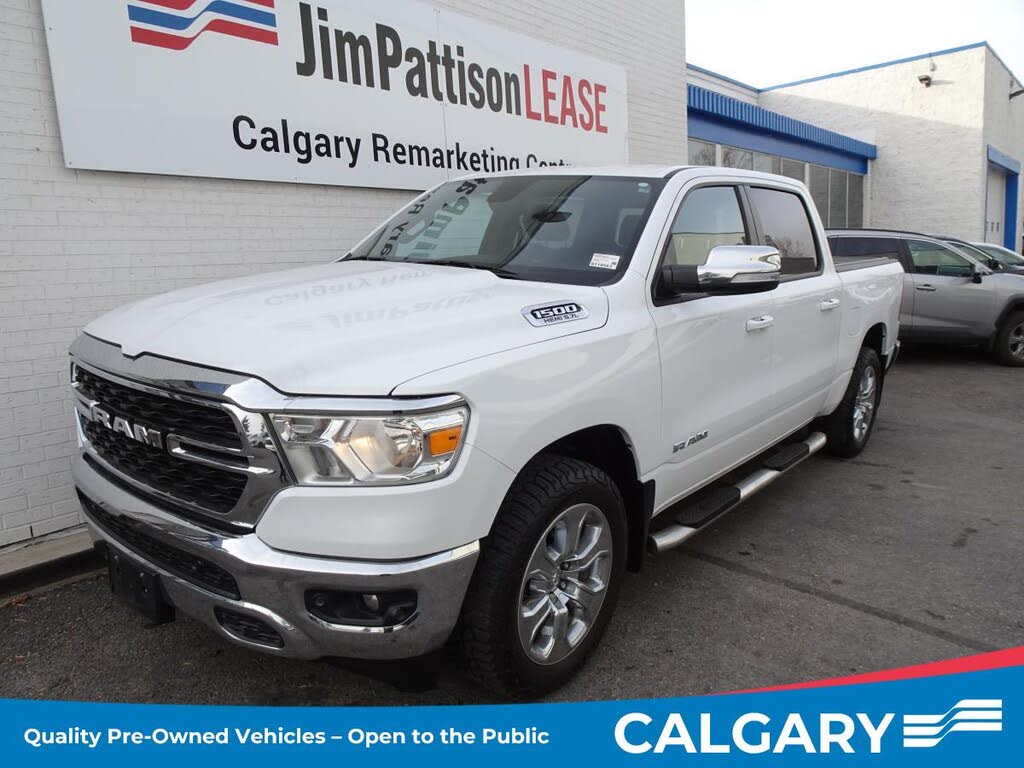 RAM 1500 Big Horn Crew Cab 4WD 2022