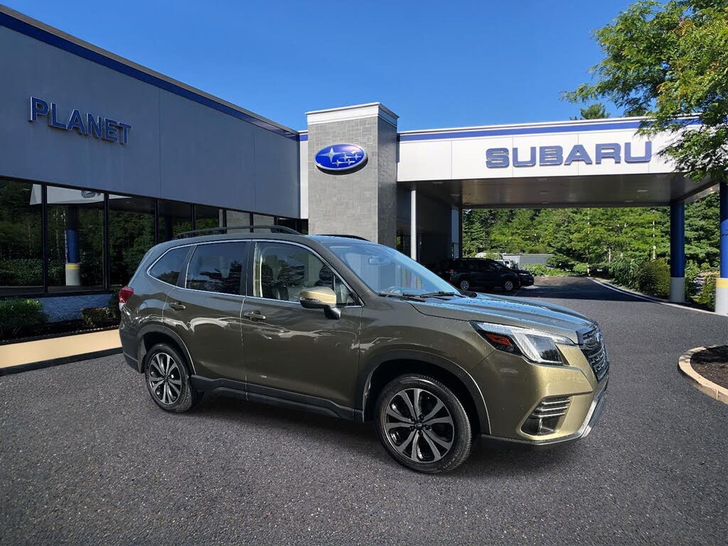 2022 Subaru Forester Limited Crossover AWD