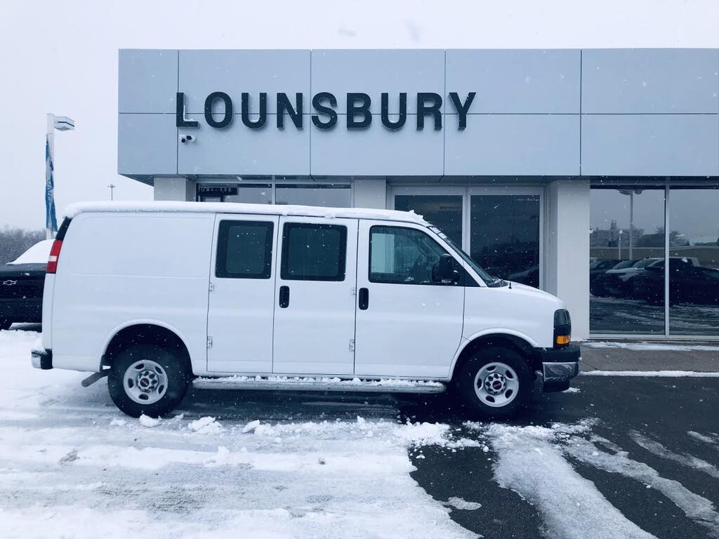 2023 GMC Savana Cargo 2500 RWD