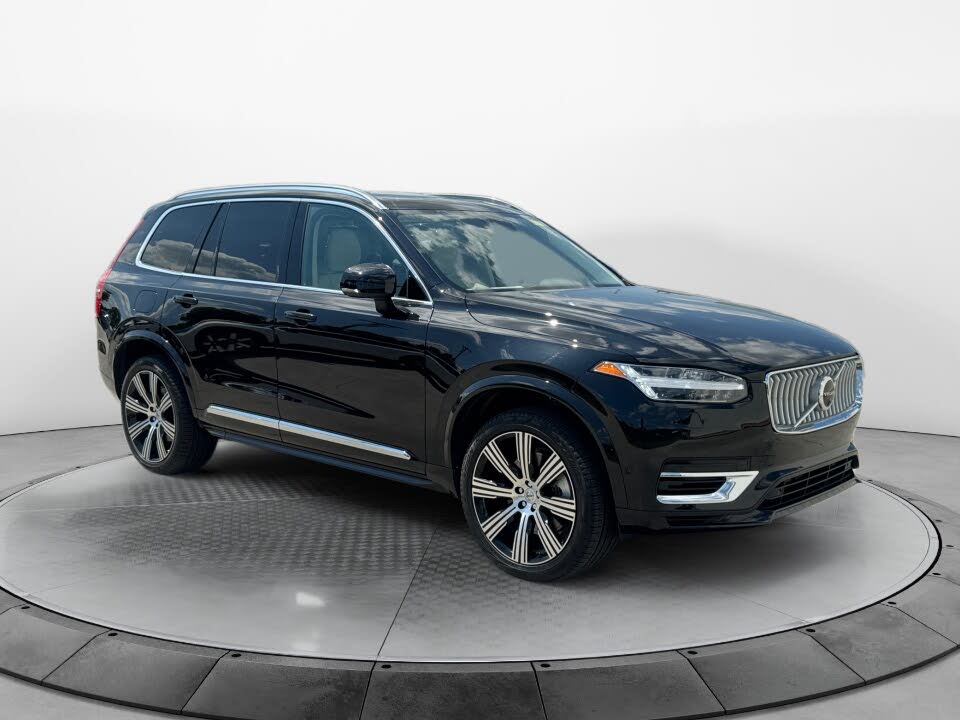 2025 Volvo XC90 Recharge T8 Plus Bright Theme 7-Passenger eAWD