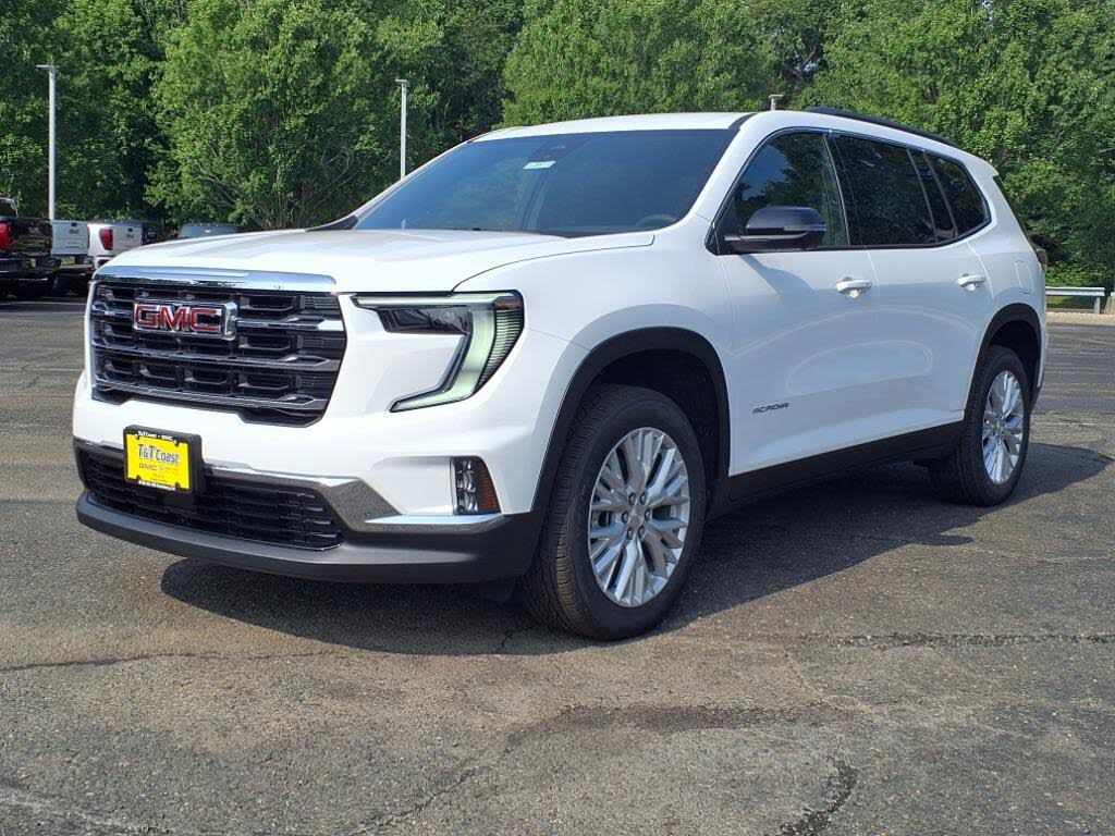 2026 GMC Acadia Elevation FWD