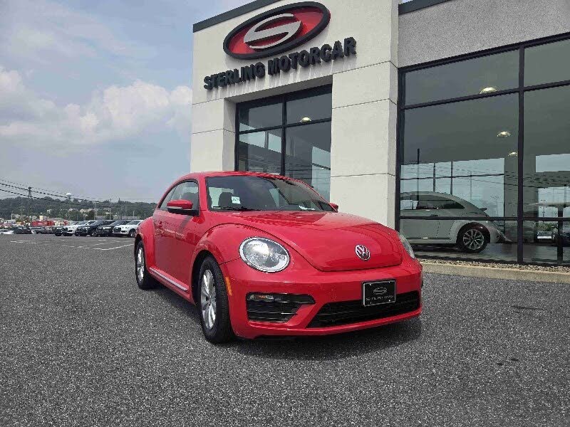 2019 Volkswagen Beetle 2.0T Final Edition SEL Hatchback FWD